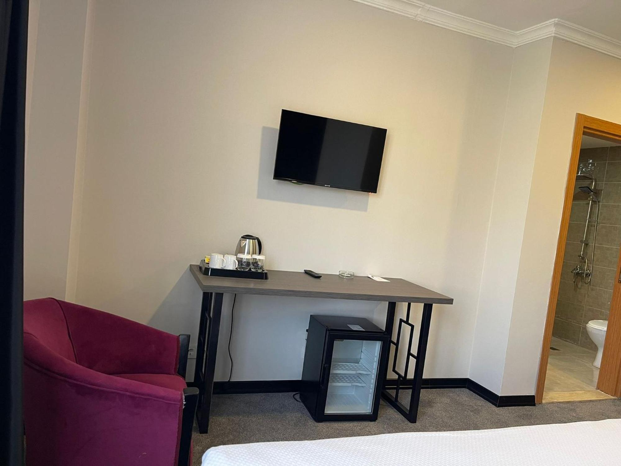 Respiro Park Hotel Бююкчекмедже Екстериор снимка