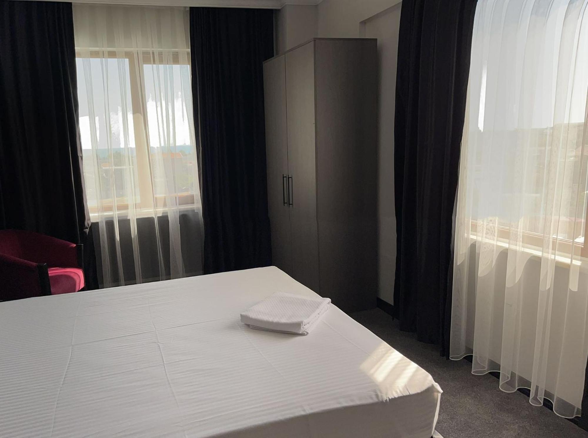 Respiro Park Hotel Бююкчекмедже Екстериор снимка